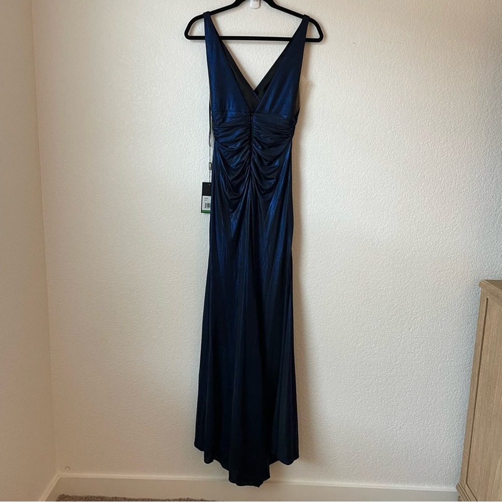 La Femme Navy Blue Metallic V-Neck Ruched Gown with Thigh Slit - Picture 6 of 9